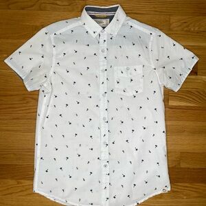 Free Planet White Short Sleeve Button Down Shirt with Hula Girl and Palm Pattern